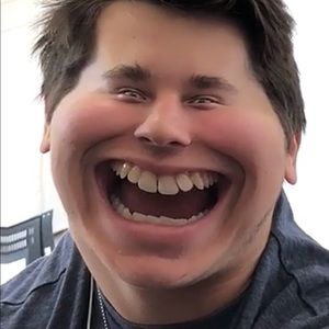 Meet your Posher, Xavier